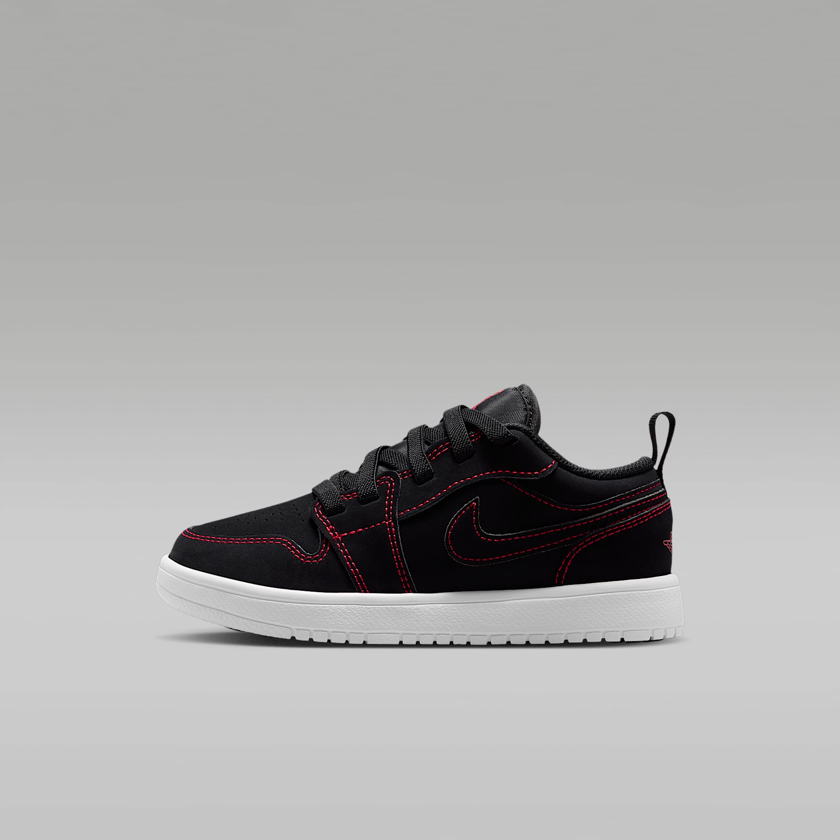 スニーカー 21cm JORDAN 1 LOW ALT NIKE Jordan 1 Low Alt Younger Kids' Shoes. Nike UK